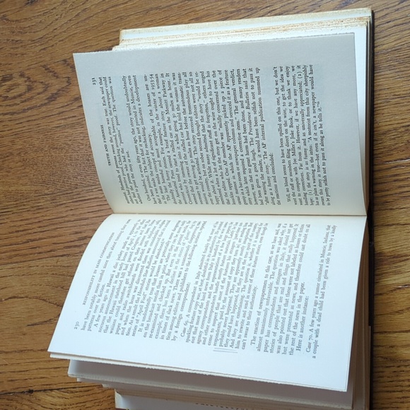 Vintage First Edition Responsibility In Mass Communication Wilbur Schramm Book - Picture 12 of 16